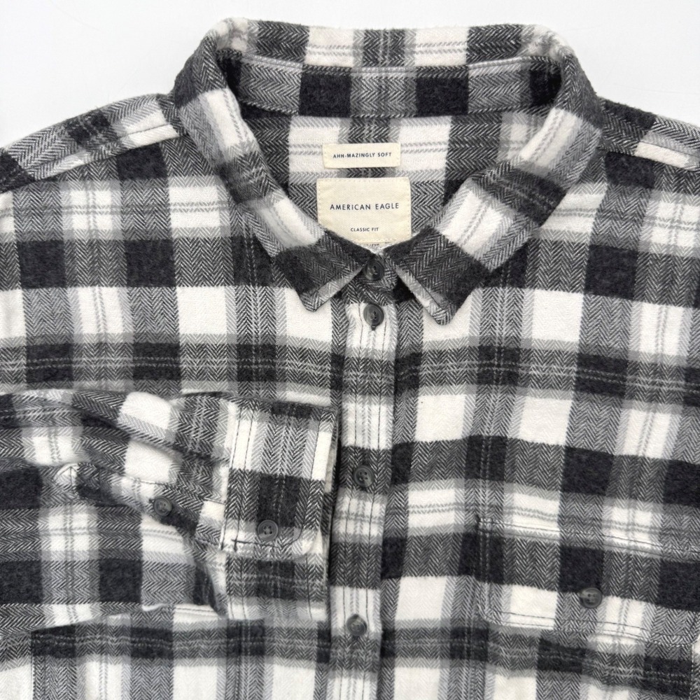 American Eagle Flannel Shirt Womens XL Black White Plaid Classic Fit Soft